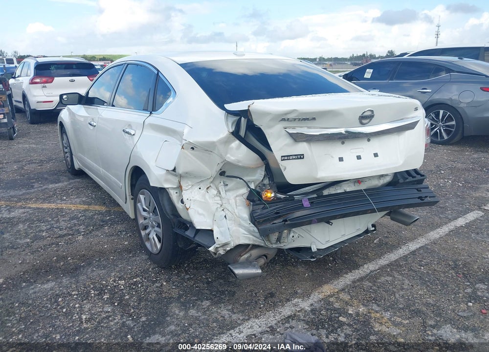 2015 NISSAN ALTIMA 2.5 S VIN: 1N4AL3AP1FC142847