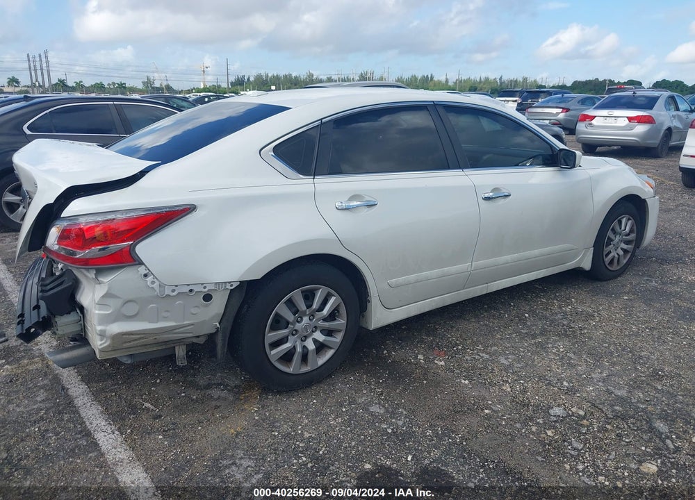 2015 NISSAN ALTIMA 2.5 S VIN: 1N4AL3AP1FC142847