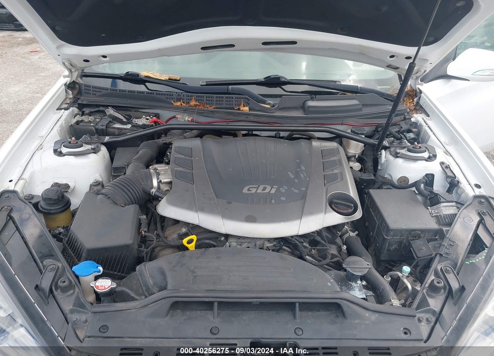 2015 HYUNDAI GENESIS 3.8 BASE VIN: KMHHU6KJ7FU125140