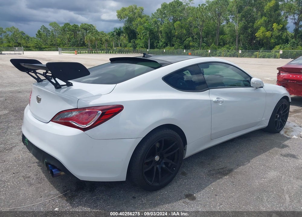 2015 HYUNDAI GENESIS 3.8 BASE VIN: KMHHU6KJ7FU125140
