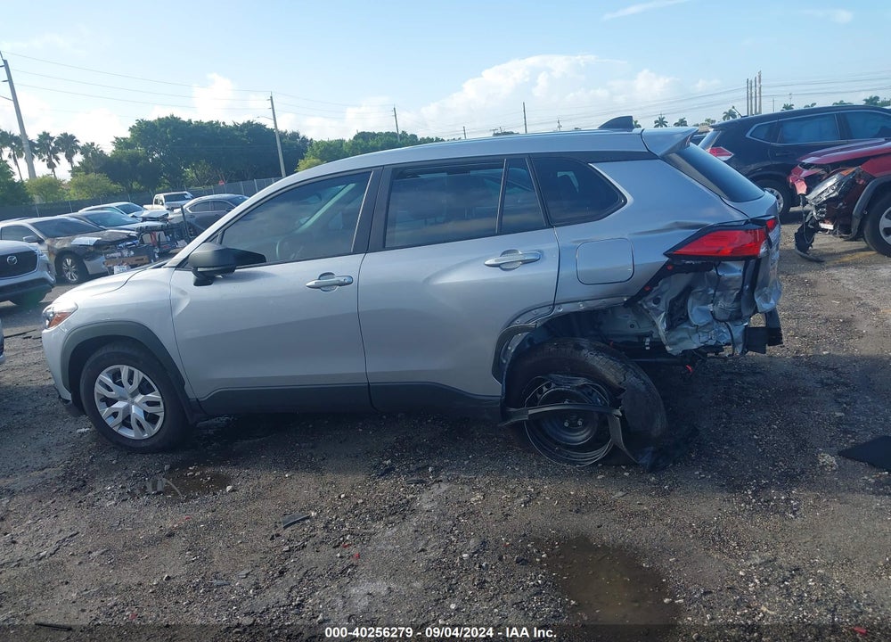 2024 TOYOTA COROLLA CROSS L VIN: 7MUAAAAG0RV094108