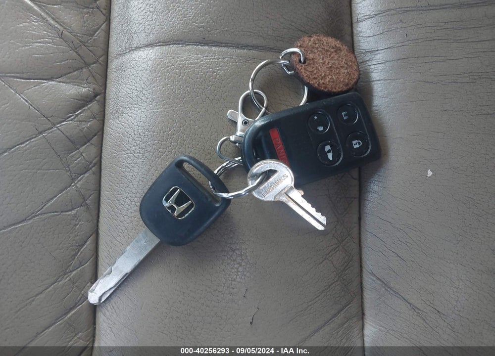 2006 HONDA ODYSSEY EX-L VIN: 5FNRL38686B457612