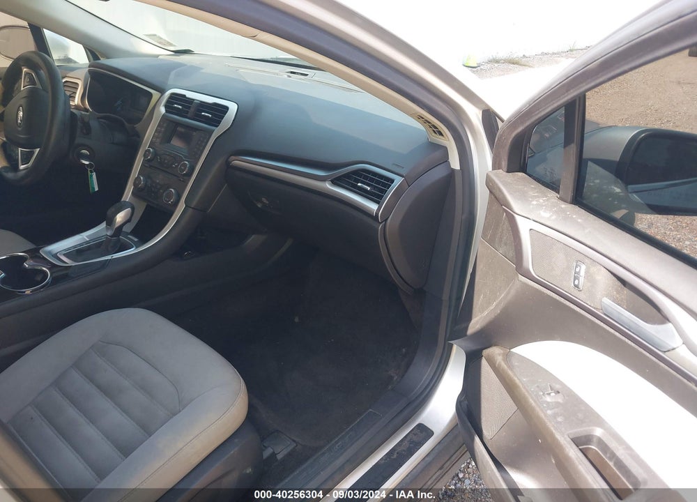 2014 FORD FUSION S VIN: 1FA6P0G7XE5371384