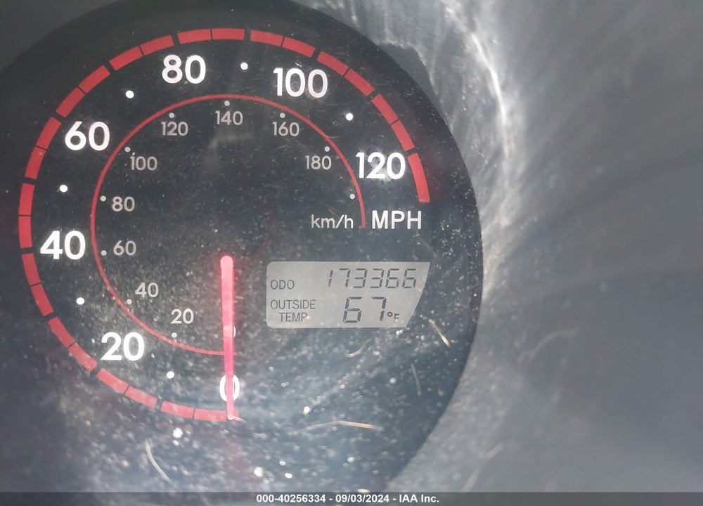 2005 TOYOTA MATRIX VIN: 2T1KR32E35C409115