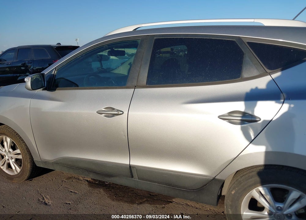 2012 HYUNDAI TUCSON GLS VIN: KM8JU3AC7CU433570