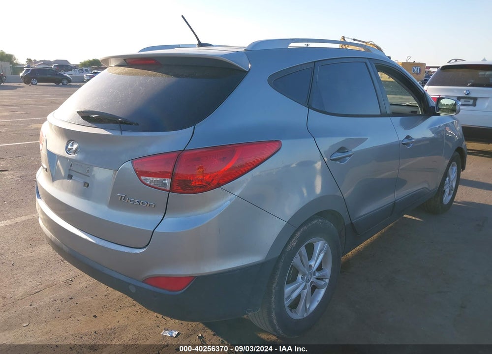 2012 HYUNDAI TUCSON GLS VIN: KM8JU3AC7CU433570