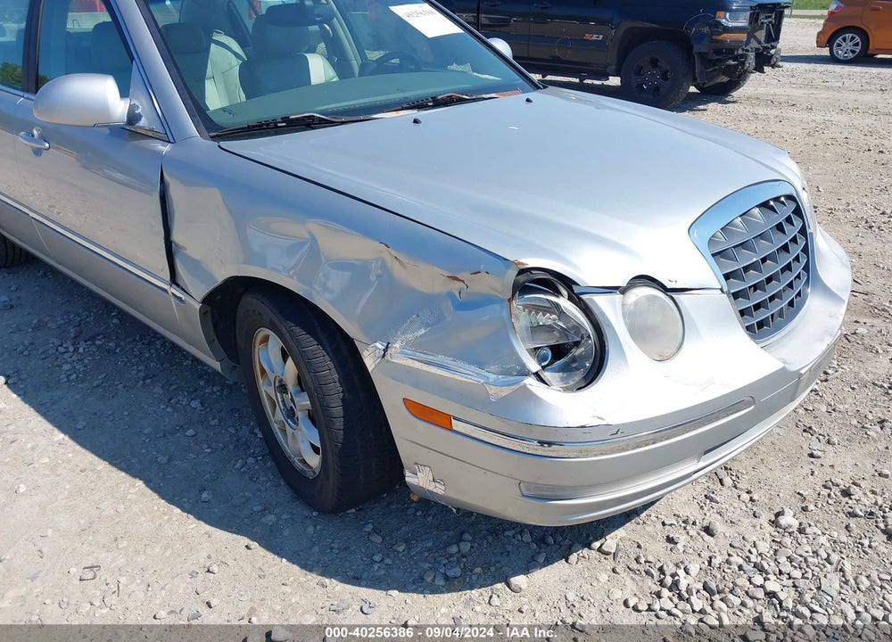 2005 KIA AMANTI VIN: KNALD124955074788