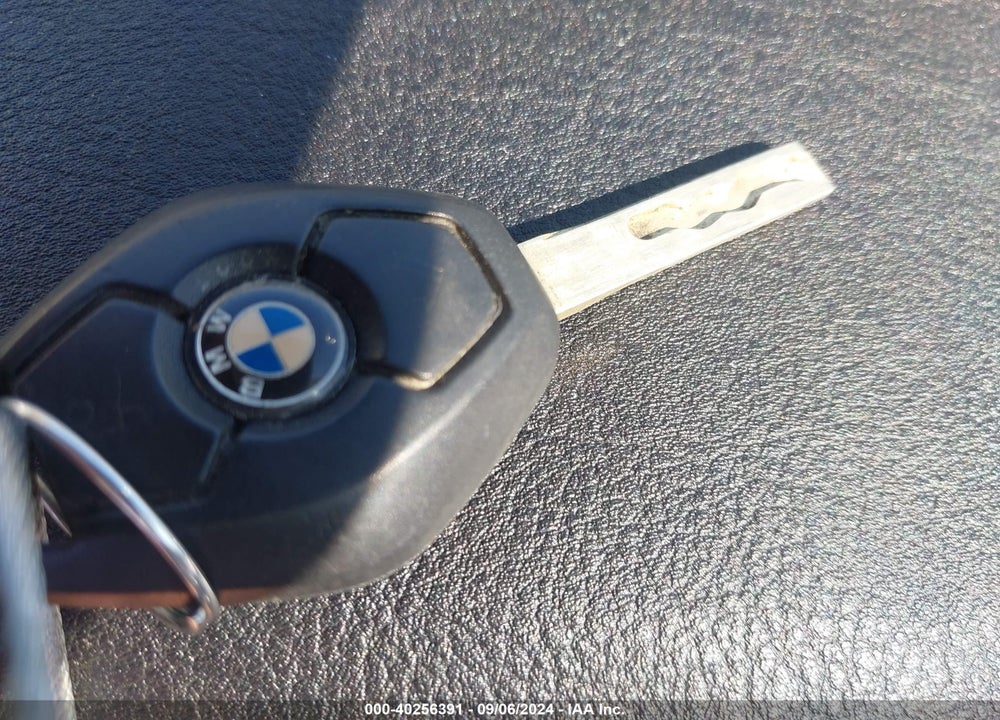2002 BMW 325I VIN: WBAET37442NG82801