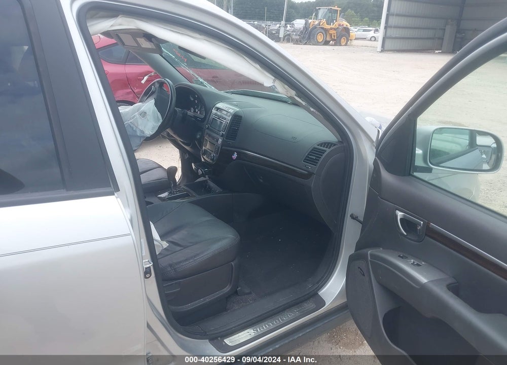 2011 HYUNDAI SANTA FE LIMITED V6 VIN: 5XYZKDAG4BG005106