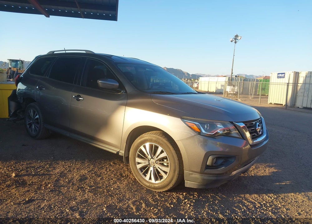 2017 NISSAN PATHFINDER SV VIN: 5N1DR2MN4HC909910
