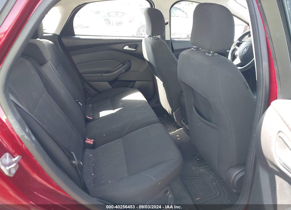 2015 FORD FOCUS SE VIN: 1FADP3K20FL277225