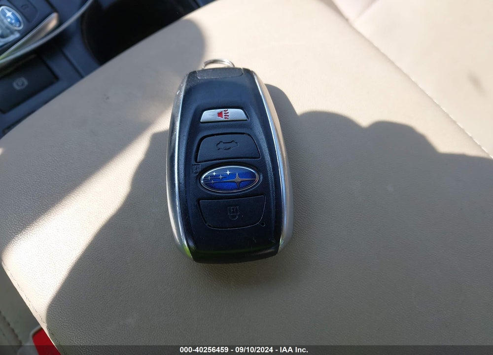 2016 SUBARU LEGACY 2.5I LIMITED VIN: 4S3BNBN66G3047237