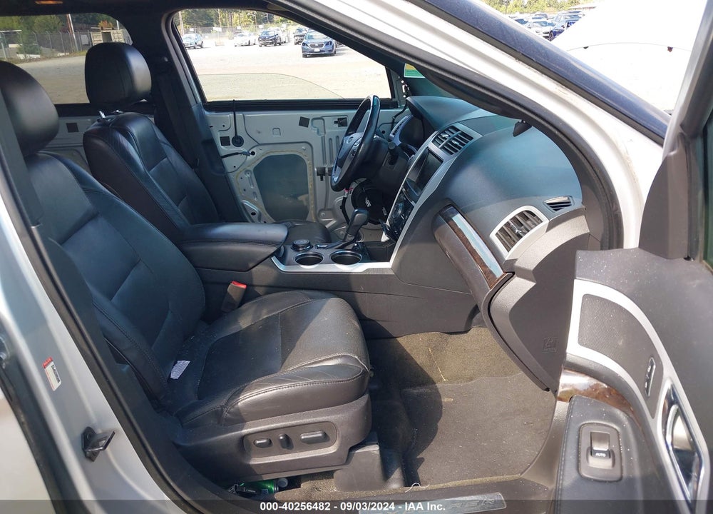 2014 FORD EXPLORER LIMITED VIN: 1FM5K8F81EGA15032