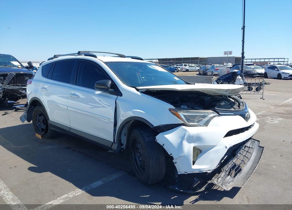 2018 TOYOTA RAV4 LE VIN: JTMZFREVXJJ205674