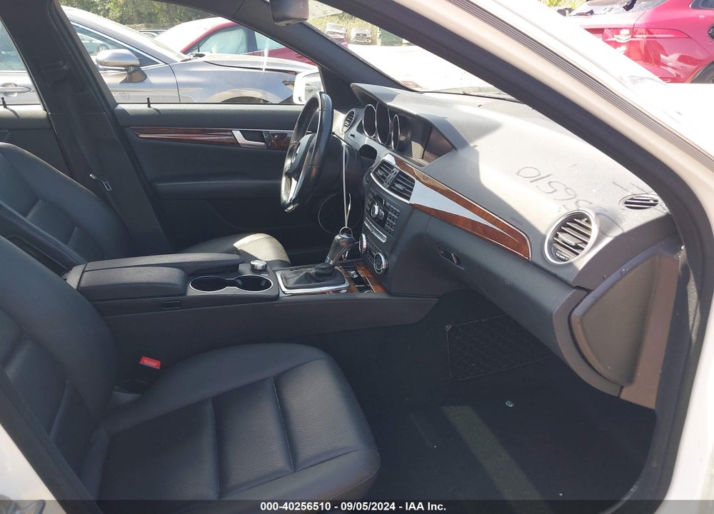2012 MERCEDES-BENZ C 300 LUXURY 4MATIC/SPORT 4MATIC VIN: WDDGF8BB1CR196451