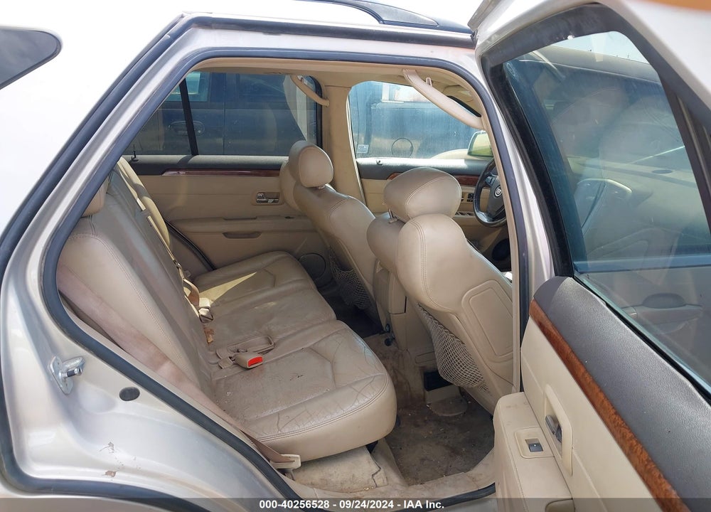 2007 CADILLAC SRX V6 VIN: 1GYEE637070139925