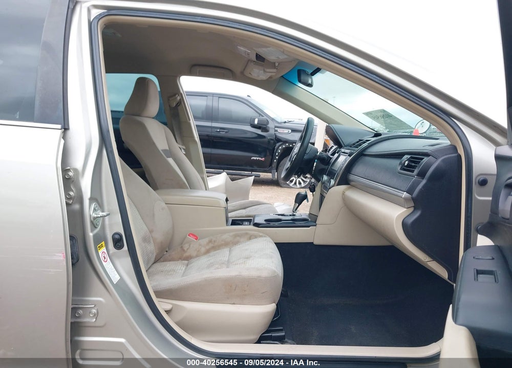2014 TOYOTA CAMRY LE VIN: 4T4BF1FK4ER397543
