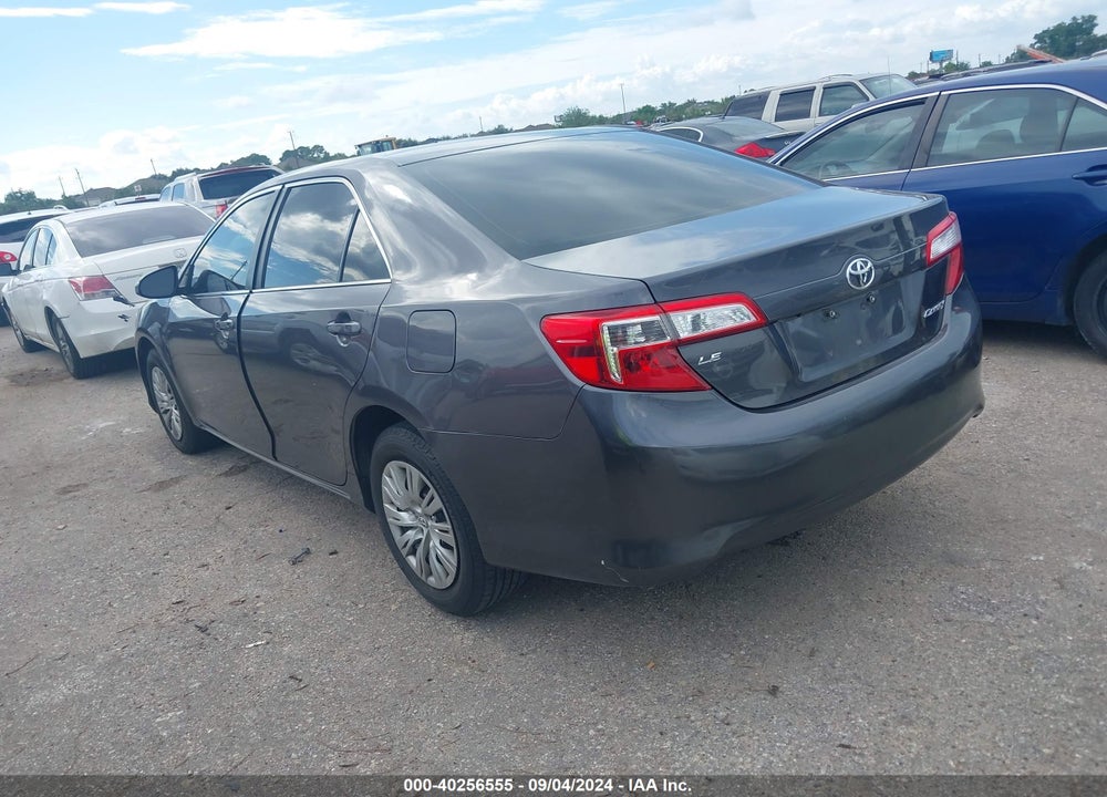 2014 TOYOTA CAMRY LE VIN: 4T1BF1FK9EU424584