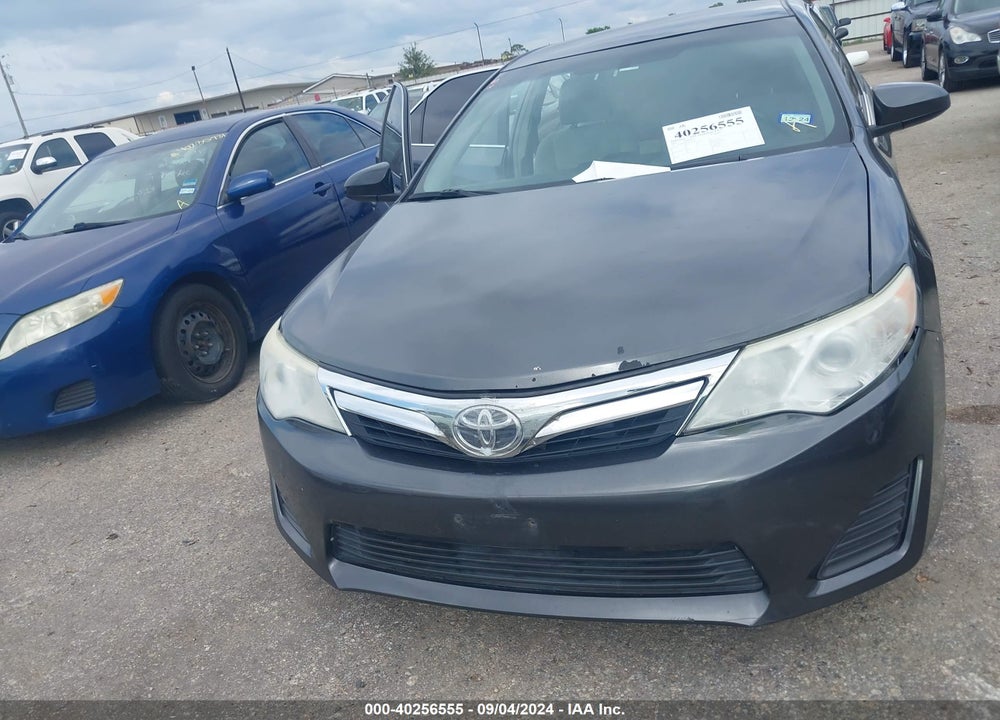 2014 TOYOTA CAMRY LE VIN: 4T1BF1FK9EU424584