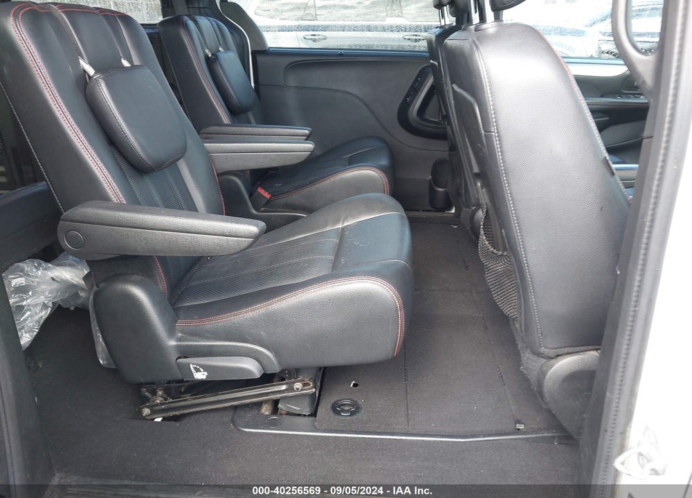 2017 DODGE GRAND CARAVAN GT VIN: 2C4RDGEG7HR698828