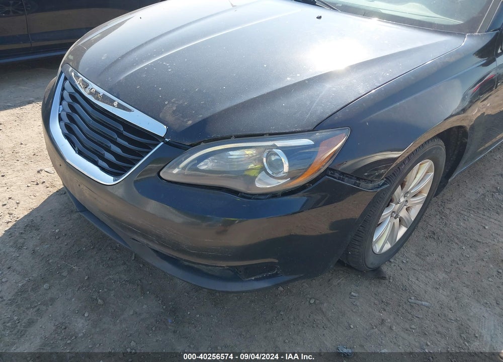 2012 CHRYSLER 200 S VIN: 1C3CCBHG8CN225652