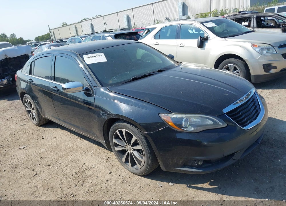 2012 CHRYSLER 200 S VIN: 1C3CCBHG8CN225652