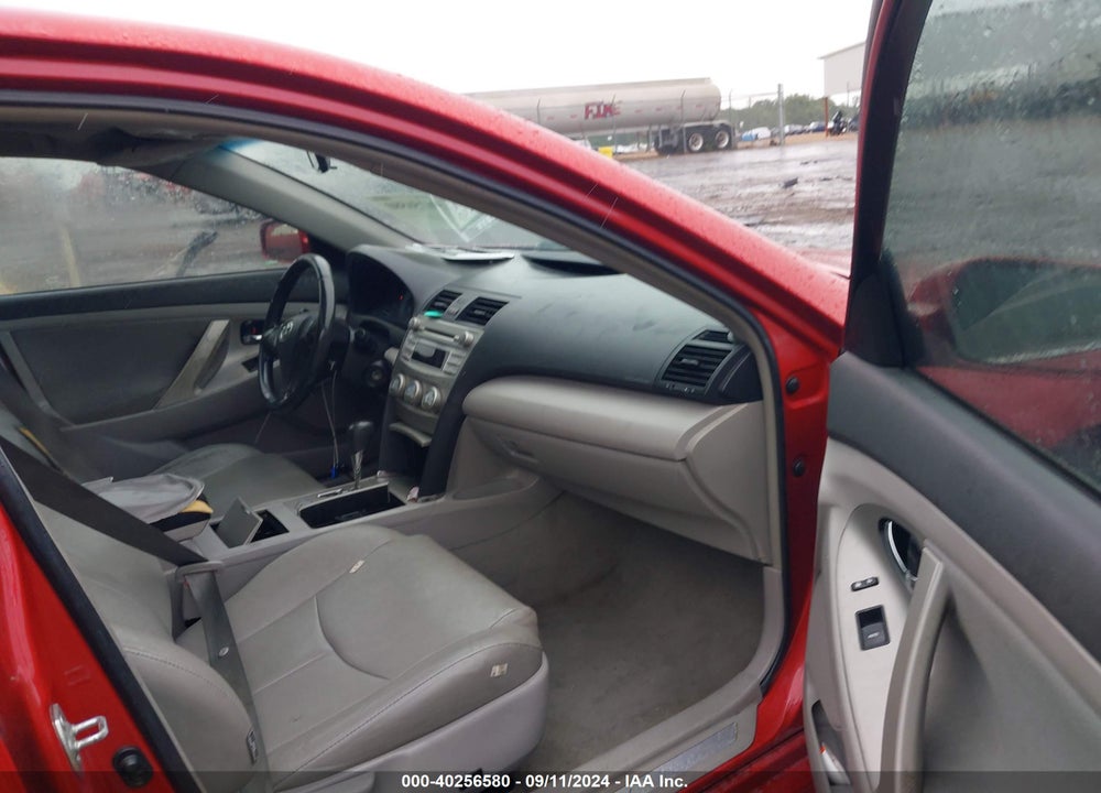 2011 TOYOTA CAMRY SE VIN: 4T1BF3EK1BU736911
