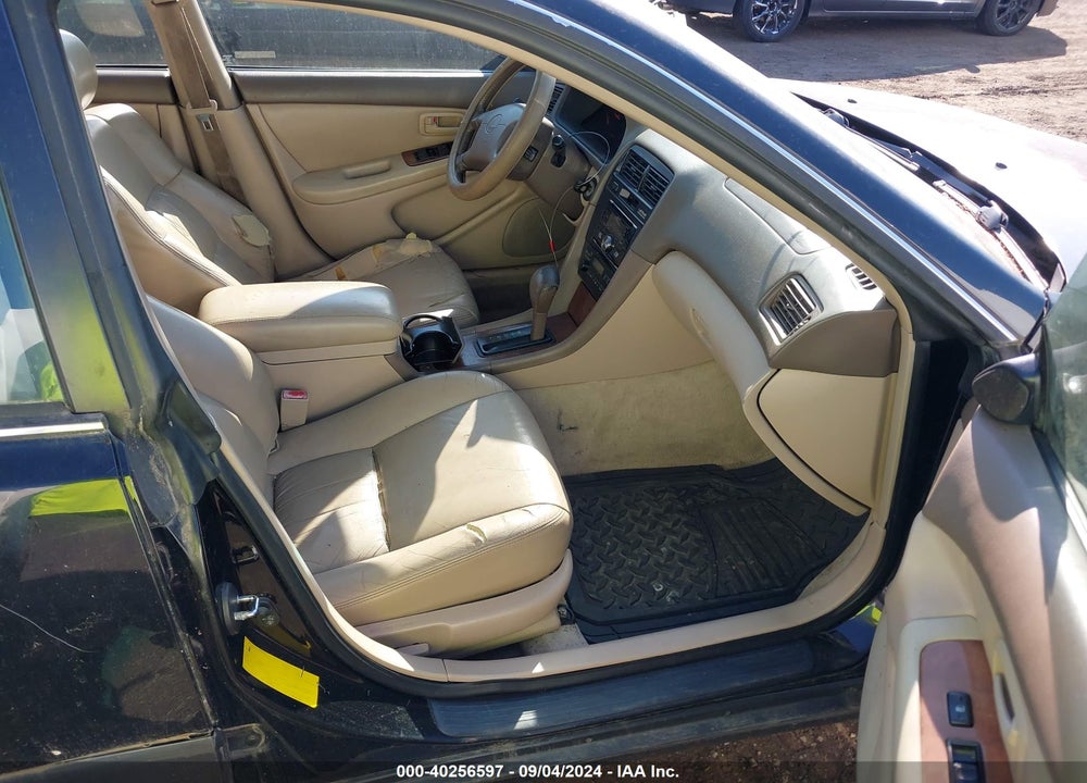 1998 LEXUS ES 300 VIN: JT8BF28G1W0105366