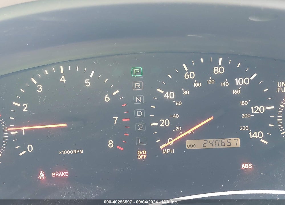 1998 LEXUS ES 300 VIN: JT8BF28G1W0105366