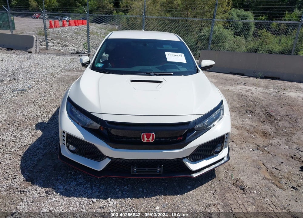 2018 HONDA CIVIC TYPE-R TOURING VIN: SHHFK8G74JU202783