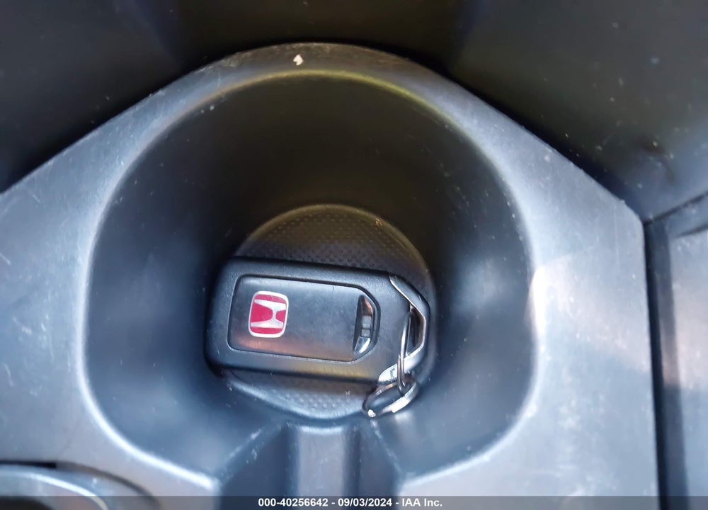 2018 HONDA CIVIC TYPE-R TOURING VIN: SHHFK8G74JU202783