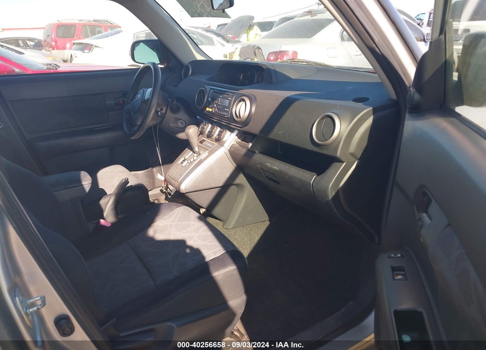 2012 SCION XB VIN: JTLZE4FE4CJ019415