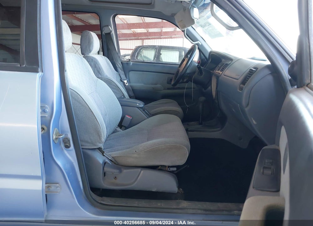 1998 TOYOTA 4RUNNER SR5 V6 VIN: JT3GN86R0W0085195