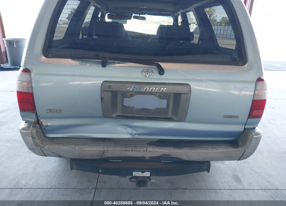 1998 TOYOTA 4RUNNER SR5 V6 VIN: JT3GN86R0W0085195