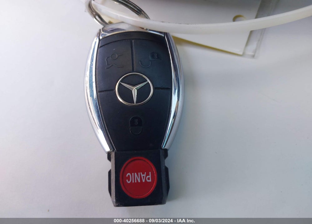 2009 MERCEDES-BENZ S 550 VIN: WDDNG71X69A275228