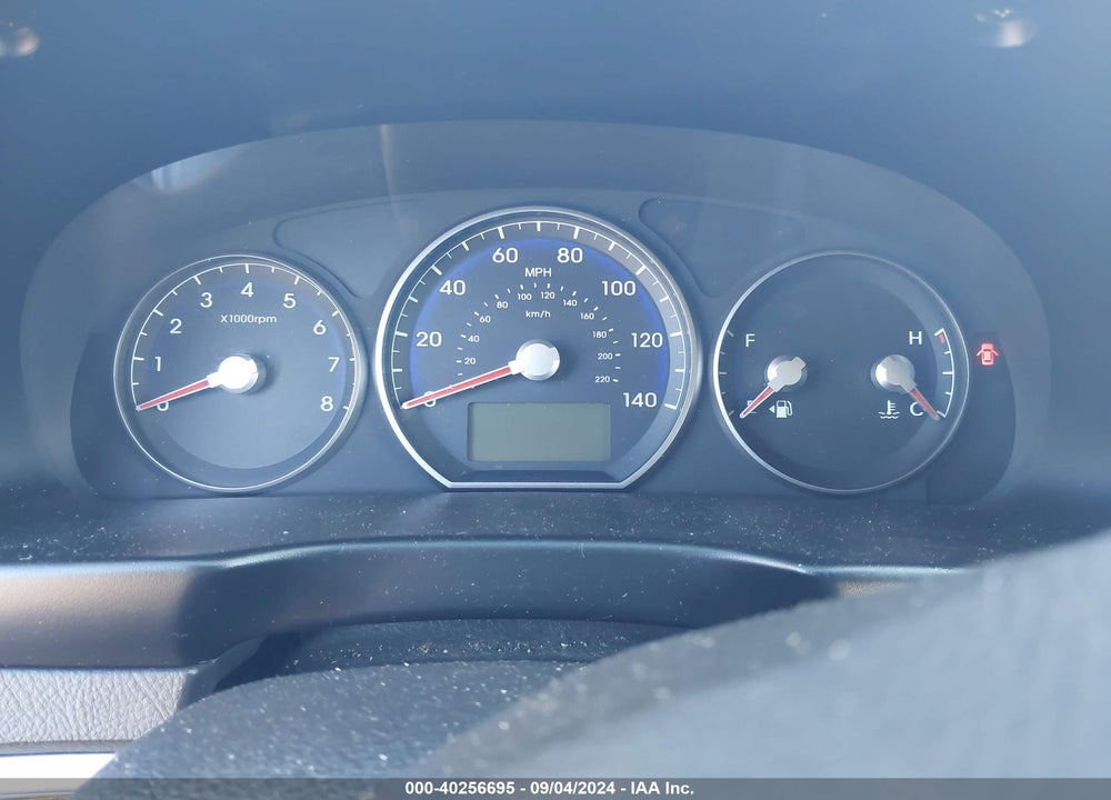 2012 HYUNDAI SANTA FE SE VIN: 5XYZH4AG9CG166258