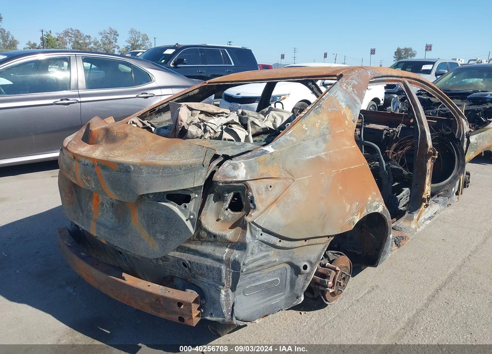 2017 TOYOTA COROLLA SE VIN: 5YFBURHE0HP600374