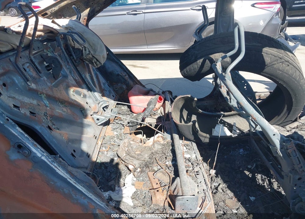 2017 TOYOTA COROLLA SE VIN: 5YFBURHE0HP600374