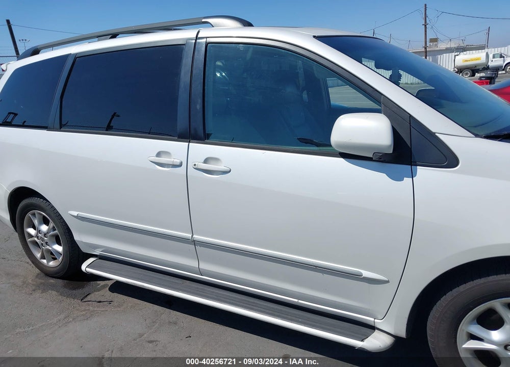2005 TOYOTA SIENNA XLE LIMITED VIN: 5TDZA22C75S334361