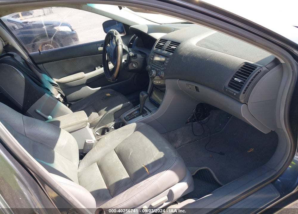 2003 HONDA ACCORD 3.0 EX VIN: 1HGCM66503A059668