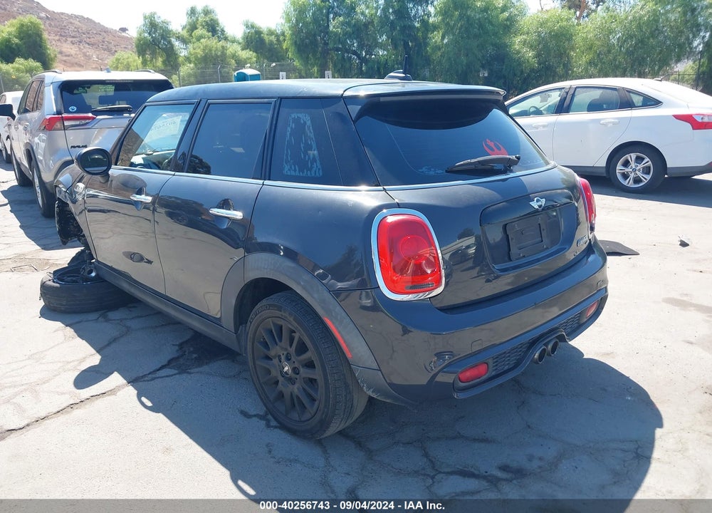2017 MINI HARDTOP COOPER S VIN: WMWXU3C59H2D32112