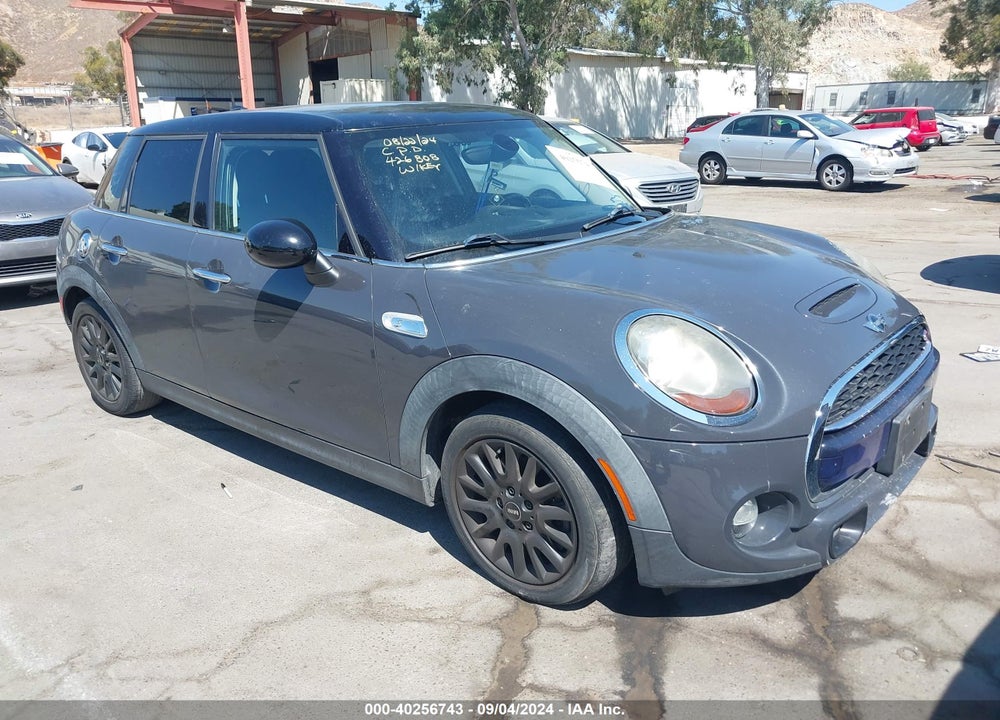 2017 MINI HARDTOP COOPER S VIN: WMWXU3C59H2D32112
