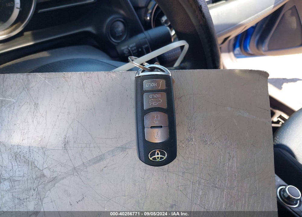 2018 TOYOTA YARIS IA VIN: 3MYDLBYV9JY307390
