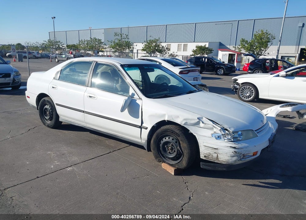 1995 HONDA ACCORD LX/EX VIN: 1HGCD5636SA074733