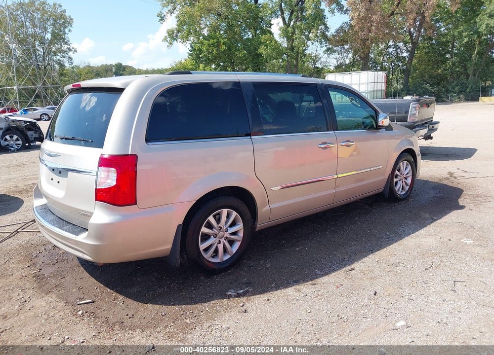 2015 CHRYSLER TOWN & COUNTRY LIMITED PLATINUM VIN: 2C4RC1GG5FR627797