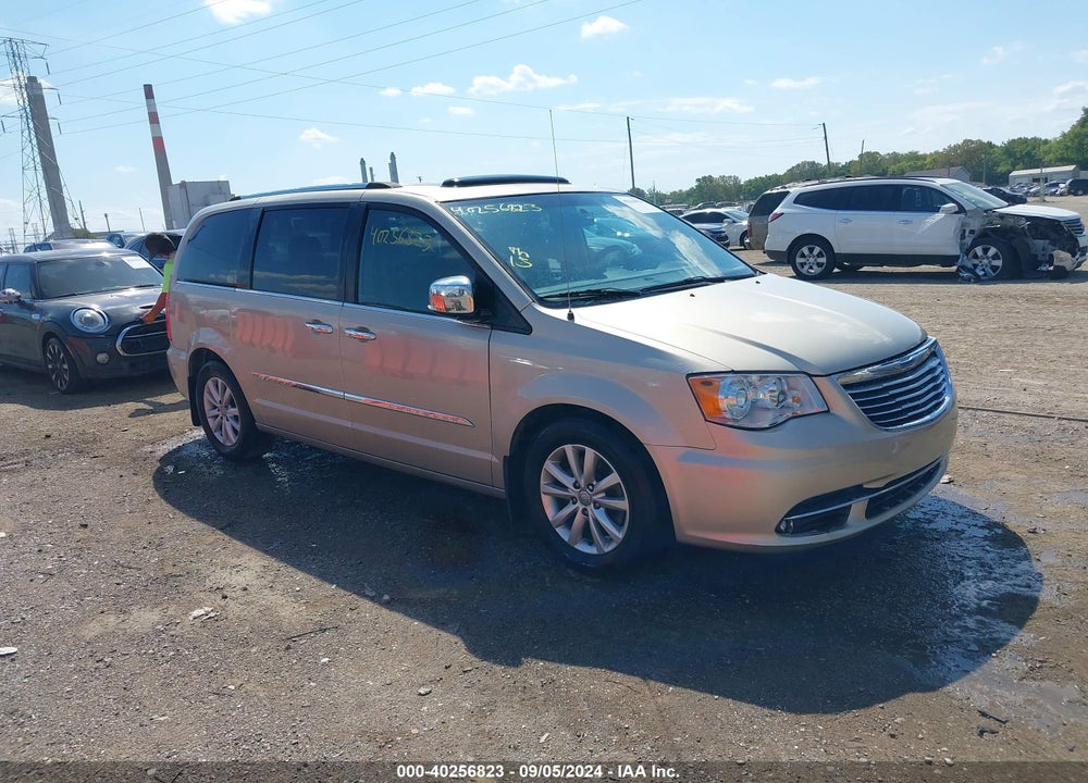 2015 CHRYSLER TOWN & COUNTRY LIMITED PLATINUM VIN: 2C4RC1GG5FR627797