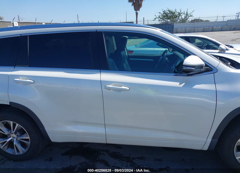 2014 TOYOTA HIGHLANDER XLE V6 VIN: 5TDKKRFH6ES012856