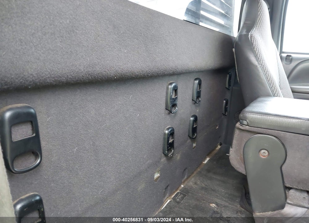 2000 DODGE RAM 1500 ST VIN: 1B7HF16Z9YS570575