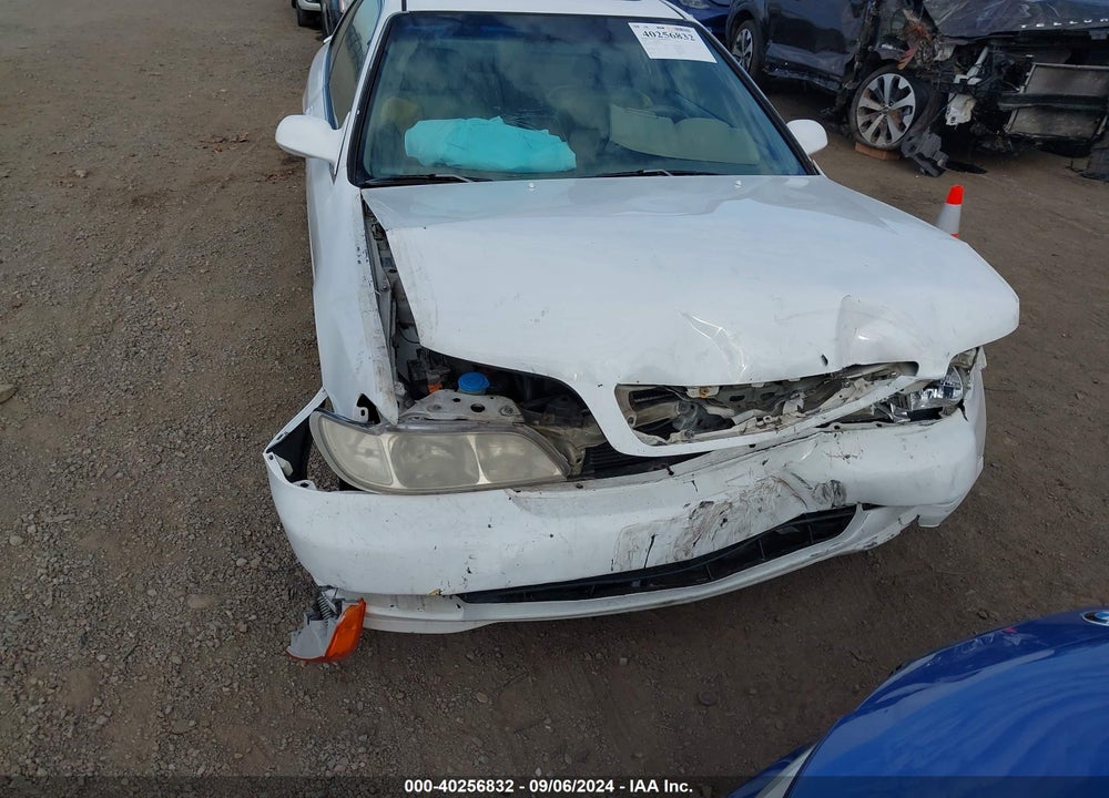 1998 ACURA CL 3.0 VIN: 19UYA225XWL012332