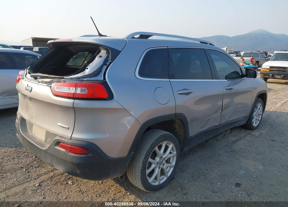 2018 JEEP CHEROKEE LATITUDE FWD VIN: 1C4PJLCB9JD604764